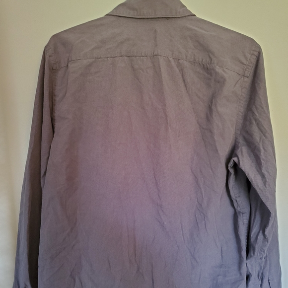 Gap Gray Checkered Button-down - Picture 3 of 6